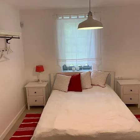 Káli Kütyü Casa de Férias Balatonhenye