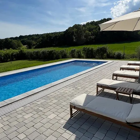 Casa de Férias Káli Kütyü Balatonhenye