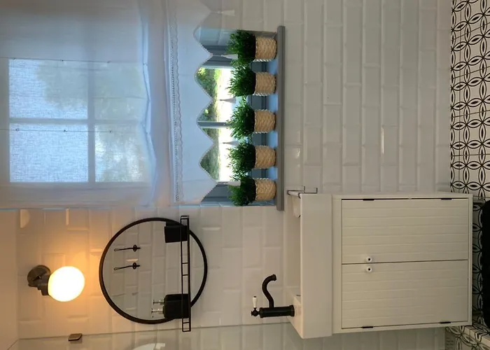 Semesterbostad Kali Kuetyue Balatonhenye